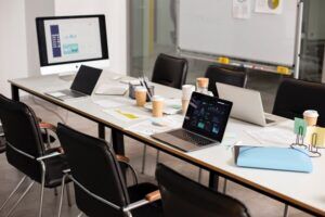 Open plan workstations
